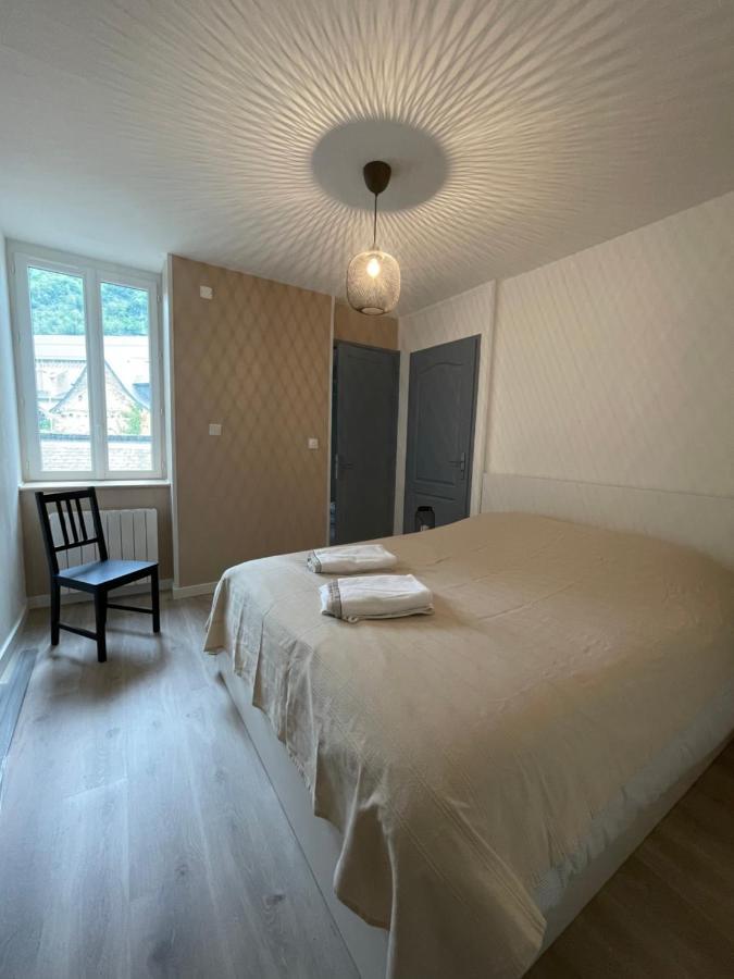Bel Appartement T3 Au 1Er Etage Avec Cour Interieure Au Rdc - Villa Marie Bagneres-de-Luchon ภายนอก รูปภาพ
